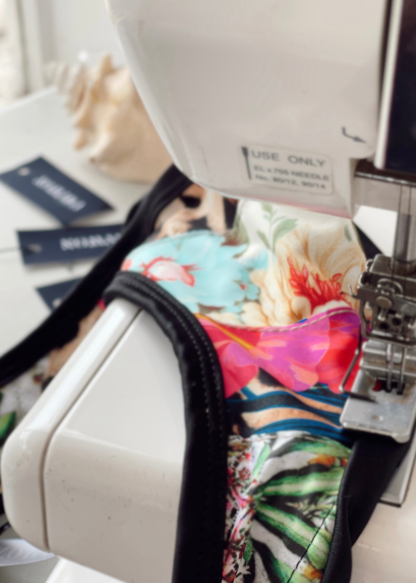 DISEÑO TOP PERSONALIZADO